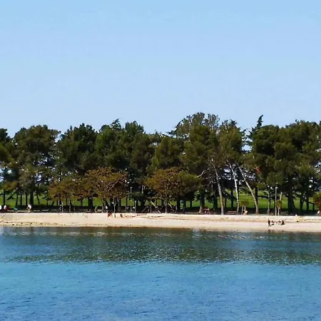 In - Insel Rab 16142 Lejlighed Kampor